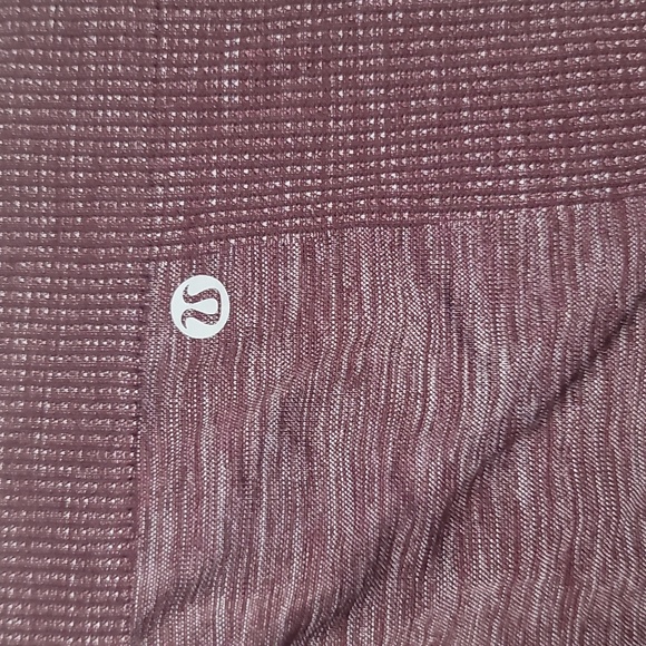 Lululemon BUNDLE Activewear Set - Black and Gray Shorts, Purple Tops - Picture 6 of 6